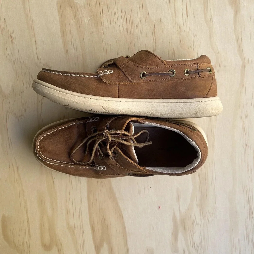 L.L. Bean Boat Shoes Mens Size 8 Brown Leather Moc Toe Slip Resistant Casual